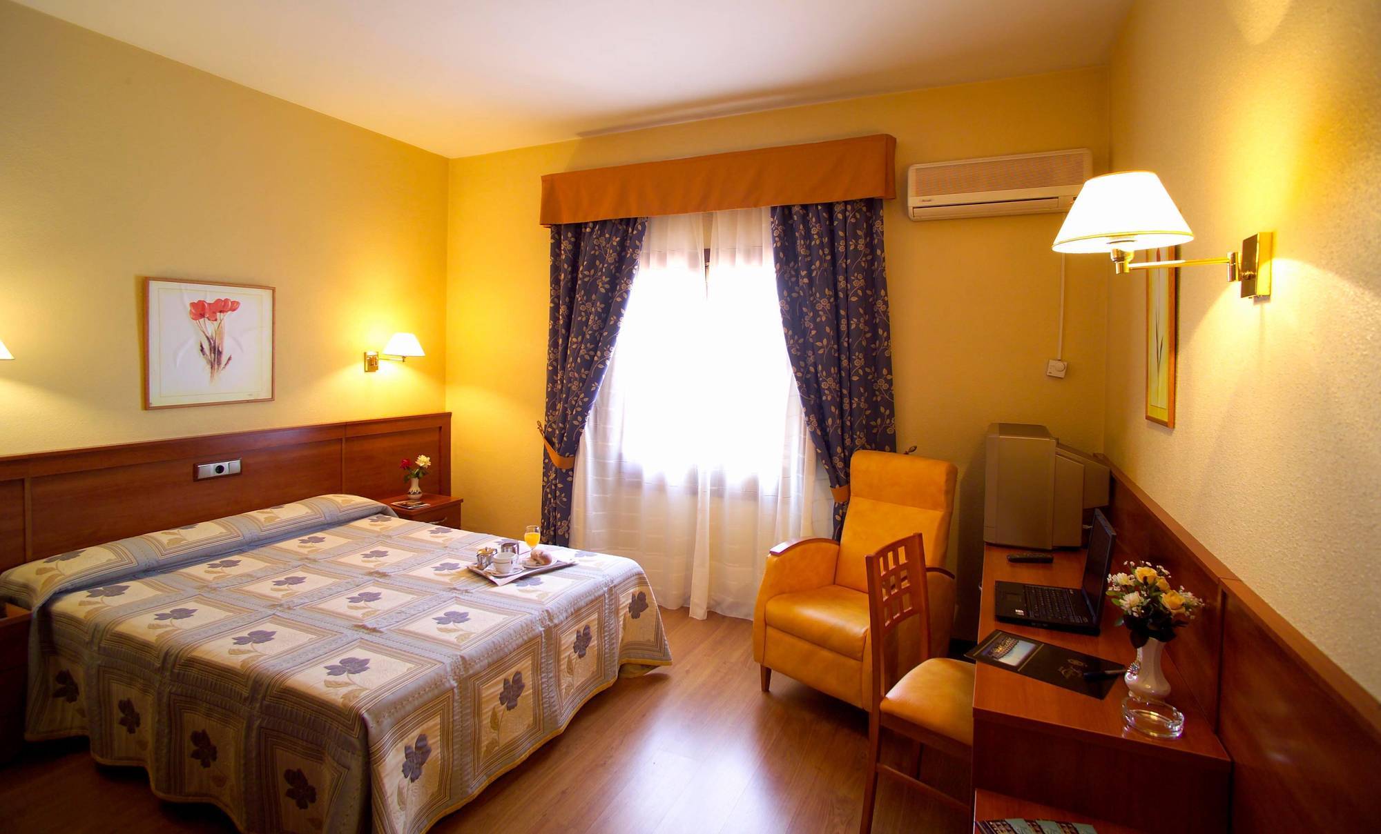 Hotel Zodiaco Bailén Pokoj fotografie